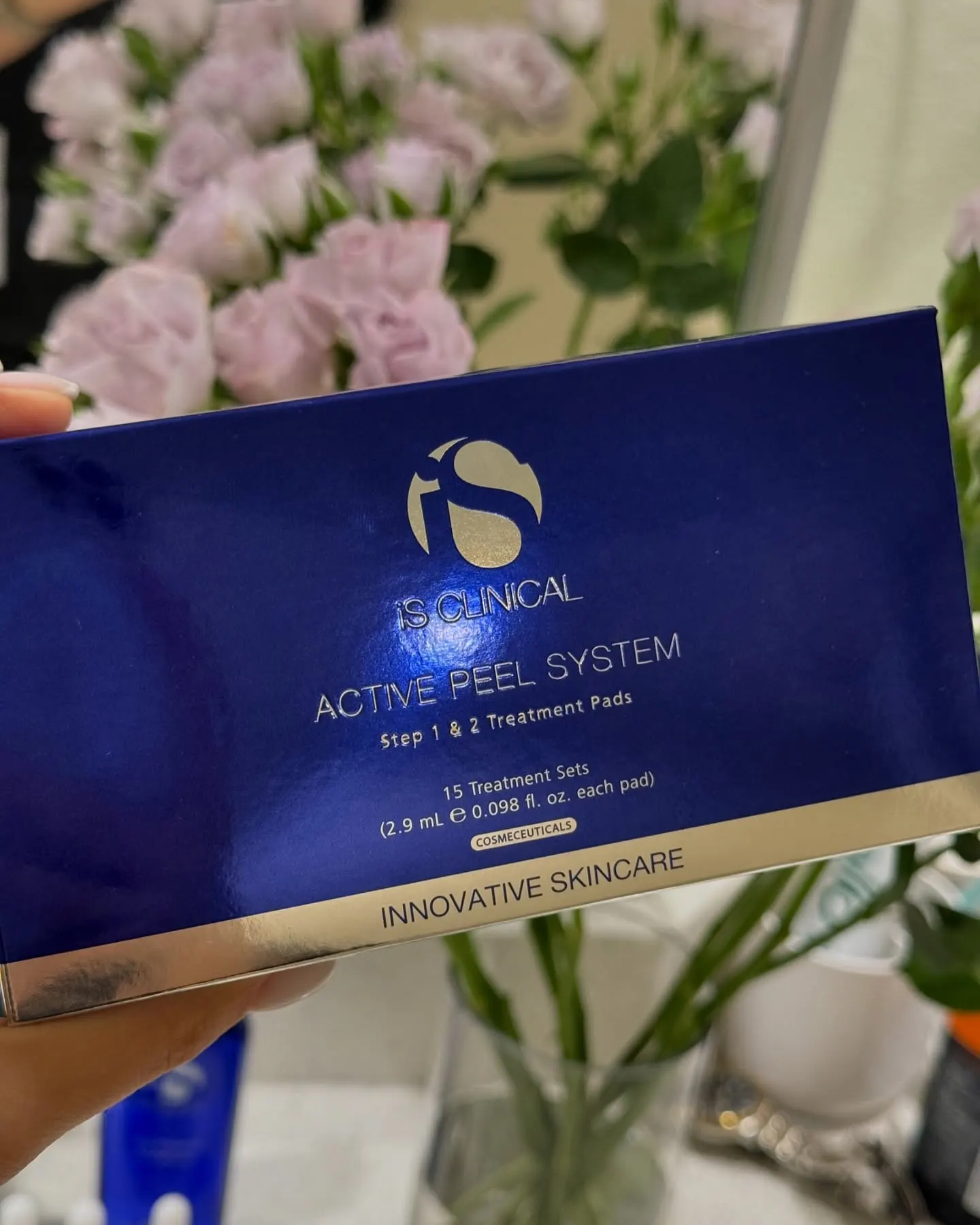 nn iS CLINICAL ACTIVE PEEL SYSTEM 15 Treatment Sets. COSMECEUTICALS